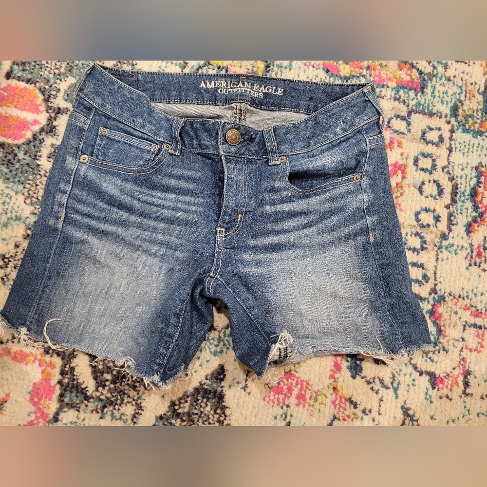 American Eagle Jean shorts 8 VGUC